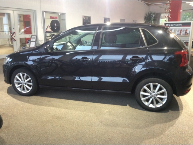 D21621_01.jpg D21621_01.jpg