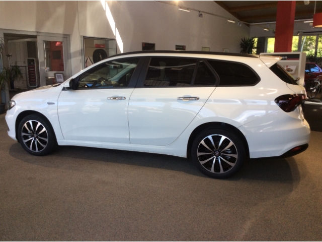 G21025-2_01.jpg G21025-2_01.jpg